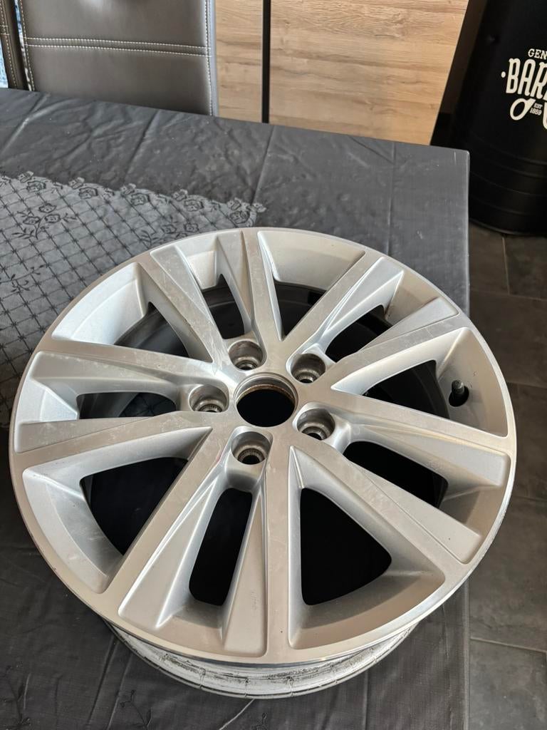 Jante alu 1 piece estrada 15 poces (1 piece), Auto-onderdelen, Banden en Velgen, Ophalen, Gebruikt, 15 inch, Velg(en)