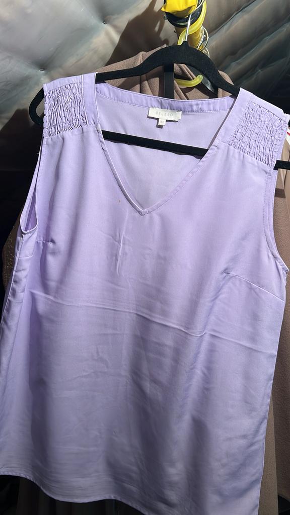 Frisse lila top Bel&Bo (maat 42), Kleding | Dames, Topjes, Ophalen, Paars, Zo goed als nieuw, Zonder mouw