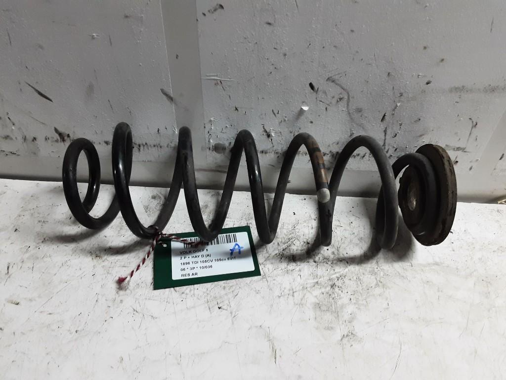 SCHROEFVEER ACHTER Volkswagen Golf V (1K1) (02-2001/12-2010), Gebruikt, Volkswagen, Mevr. I. Hauben, Rue de l'Espoir 34 34
4030  GRIVEGNÉE, BE