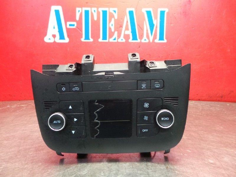 PANNEAU DE COMMANDE AIR CONDITIONNE Fiat Punto Evo (199), Utilisé, Fiat