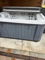 Jacuzzi 5personen, Tuin en Terras, Ophalen, Zo goed als nieuw, Trap, Vast