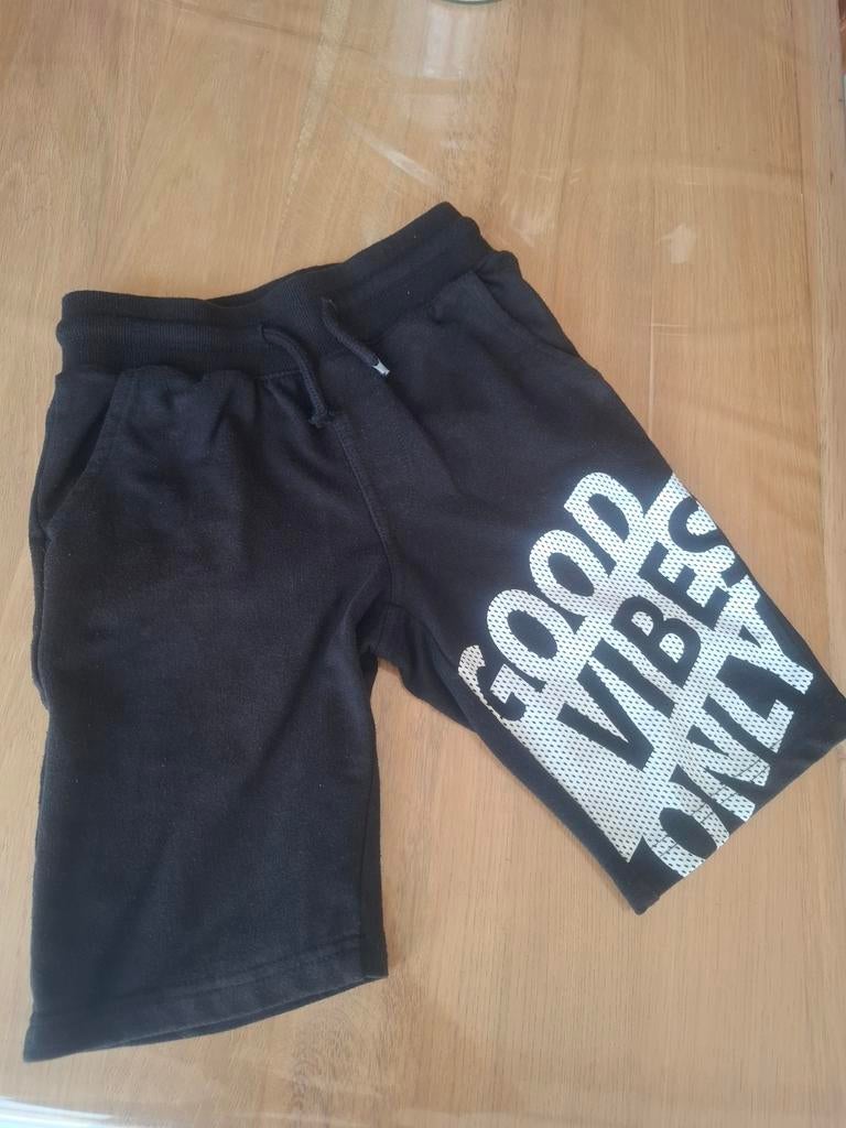 Short merk chapter young 134/140 8-10j, Kinderen en Baby's, Kinderkleding | Maat 134, Ophalen