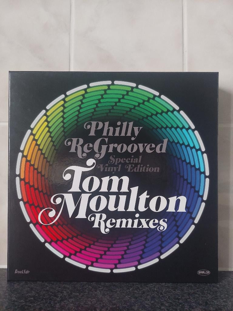 V.A. - Philly ReGrooved - Tom Moulton Remixes (8LP), Ophalen of Verzenden, Zo goed als nieuw
