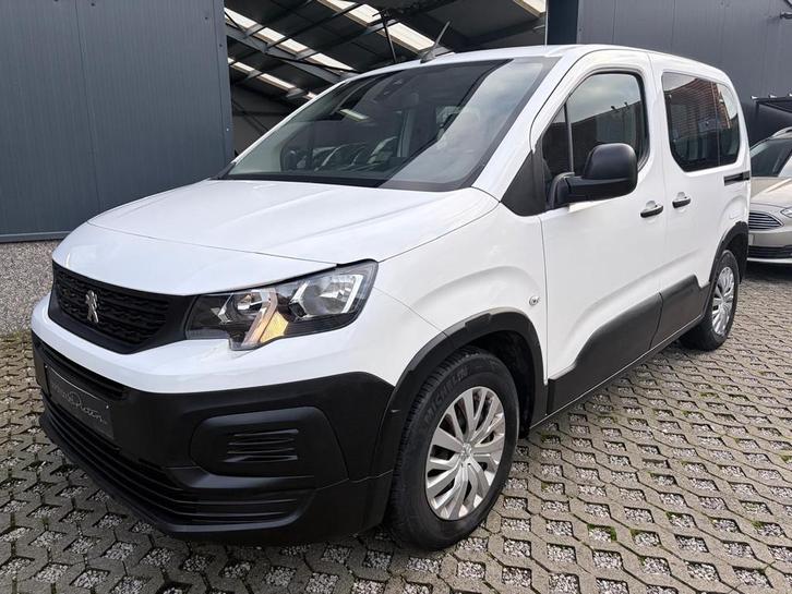 Peugeot Partner Rifter 1.2 PureTech 110 pk - Slechts 10300 k, Auto's, Peugeot, Bedrijf, Te koop, Partner, Airconditioning, Bluetooth