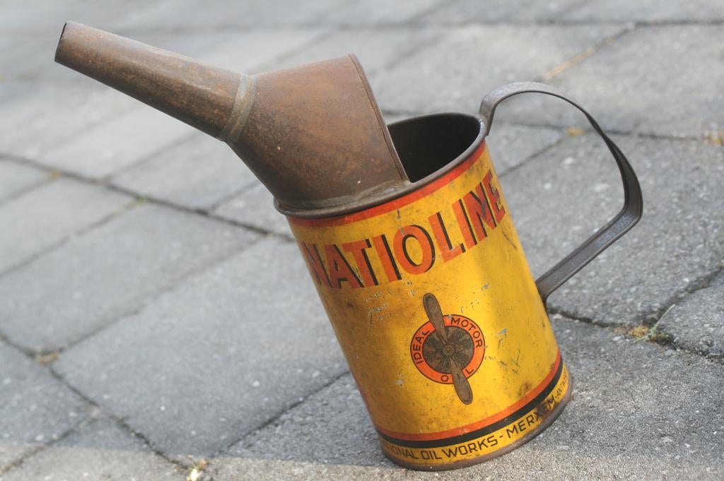 Olieblik Natioline (national oil works) merxem (130j oud), Verzamelen, Ophalen of Verzenden, Gebruikt, Overige, Overige merken