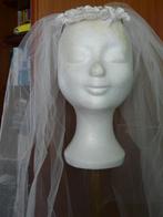 witte voile met kroontje 1ste communie+ zakdoekjes kantboord, Ophalen, Gebruikt