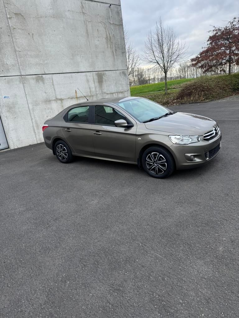 Citroen C-Elysee 1.2 benzine euro6b km93500 1jaar garantie, Auto's, Citroën, Euro 6, Bedrijf, Handgeschakeld, 5 deurs