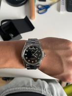 Date du jour de la liberté de Lotus, Bijoux, Sacs & Beauté, Montres | Hommes, Enlèvement ou Envoi, Comme neuf, Montre-bracelet