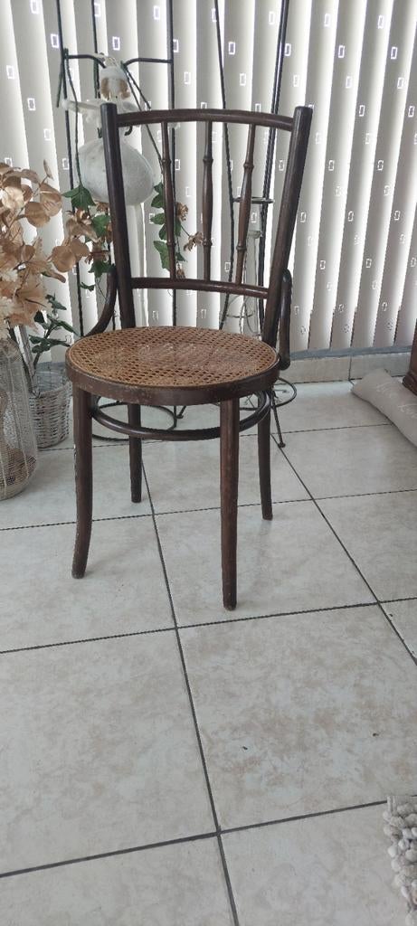 THONET BISTRO 5 stoelen, Antiek en Kunst, Ophalen