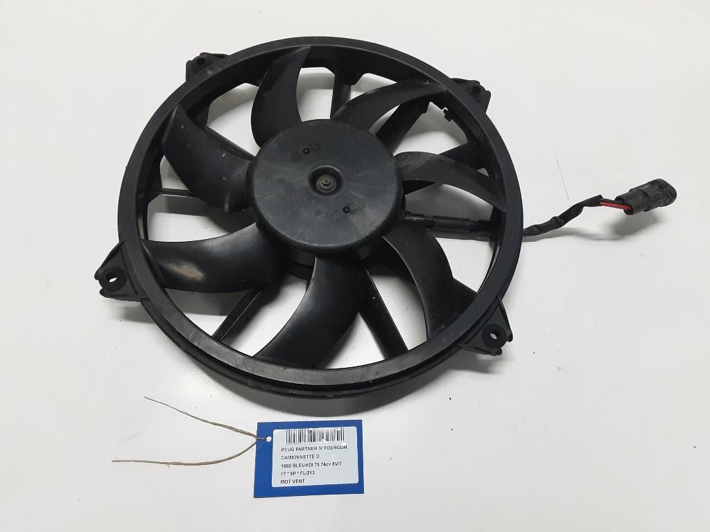 KACHEL VENTILATORMOTOR Partner (GC / GF / GG / GJ / GK), Gebruikt, Mevr. I. Hauben, Rue de l'Espoir 34 34
4030  GRIVEGNÉE, BE