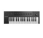 native instruments komplete m32, Muziek en Instrumenten, Ophalen, Nieuw