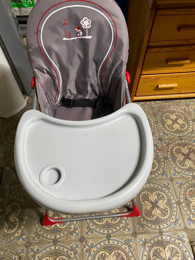 Chaise haute enfant, Enfants & Bébés, Enlèvement, Comme neuf