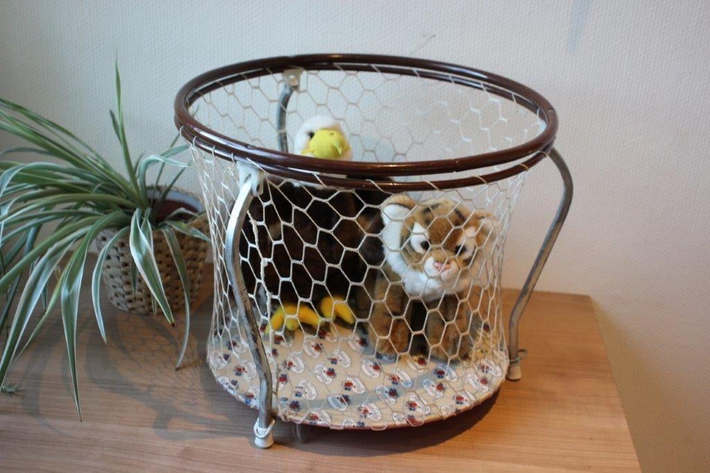 Vintage poppen box, Kinderen en Baby's, Speelgoed | Poppen, Ophalen of Verzenden