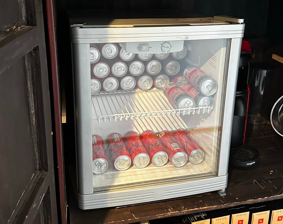 Réfrigérateur Exquisit KB-01-4 G avec porte vitrée, Classe énergétique A ou plus économe, Moins de 45 cm, Enlèvement, Sans bac à congélation