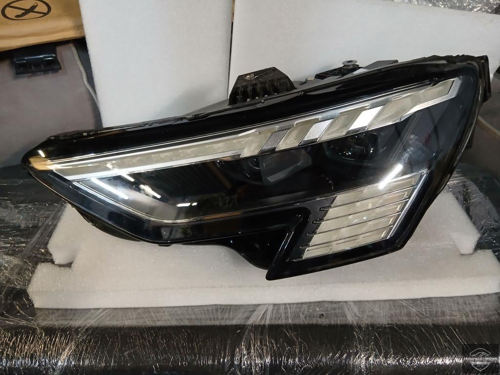 Audi A3 8Y 2020-2024 Matrix LED Koplamp Links 8Y0941035, AUDI AG, Auto-Union-Strasse 1
85045  Ingolstadt, DE, Audi, Utilisé
