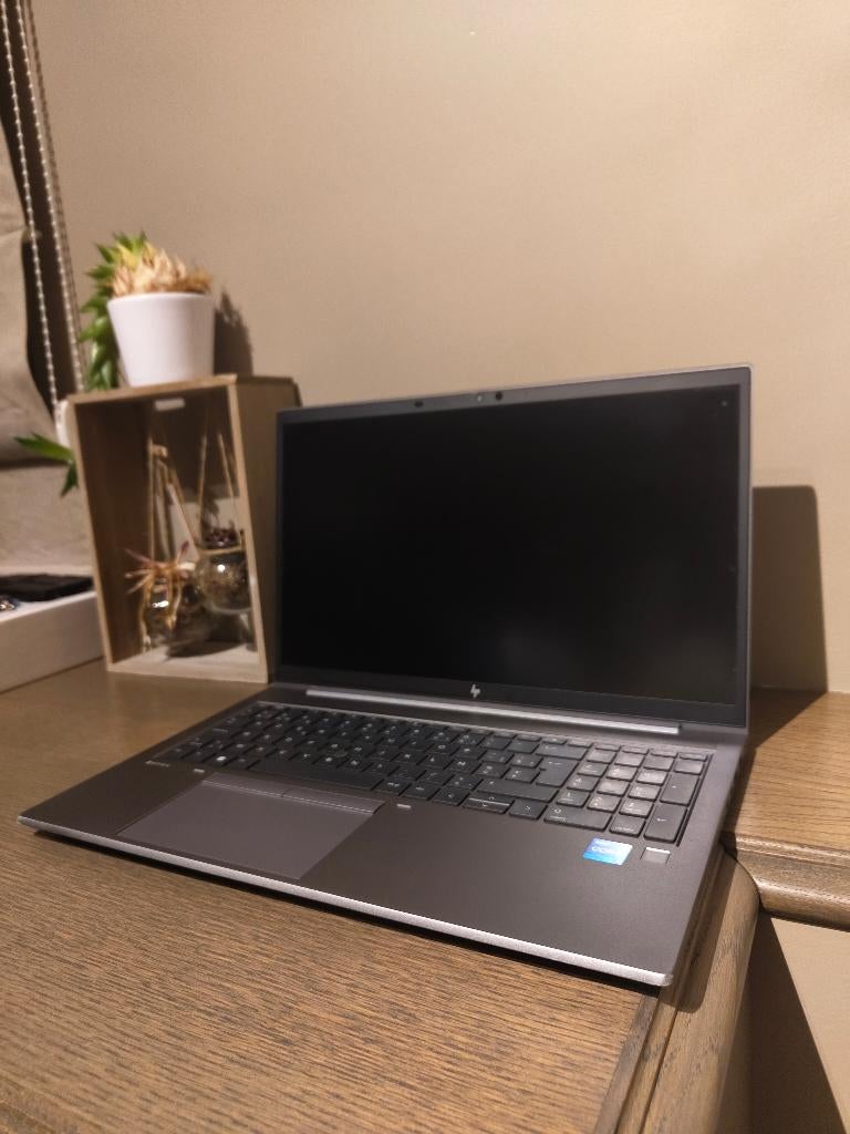 HP Zbook Firefly 15 G8 (i5, 16 G RAM, 500 GB SSD), Hp, Enlèvement ou Envoi, 512 GB, Utilisé