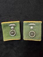 Carabiniers cyclistes paire grades passant épaule officier, Collections, Enlèvement ou Envoi