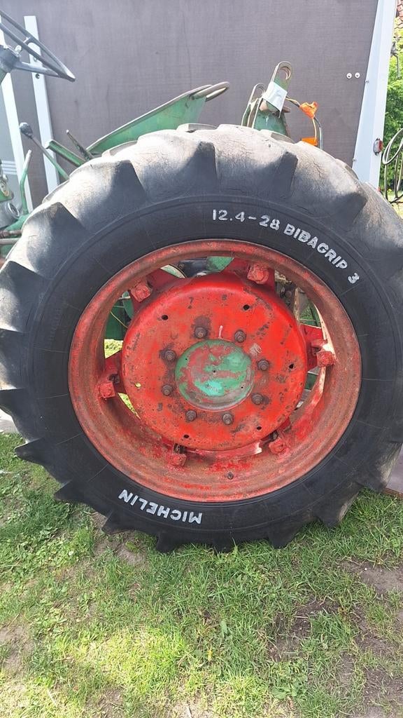 Band 12 4 28 2 stuks, Zakelijke goederen, Landbouw | Onderdelen | Banden, Velgen en Assen, Ophalen