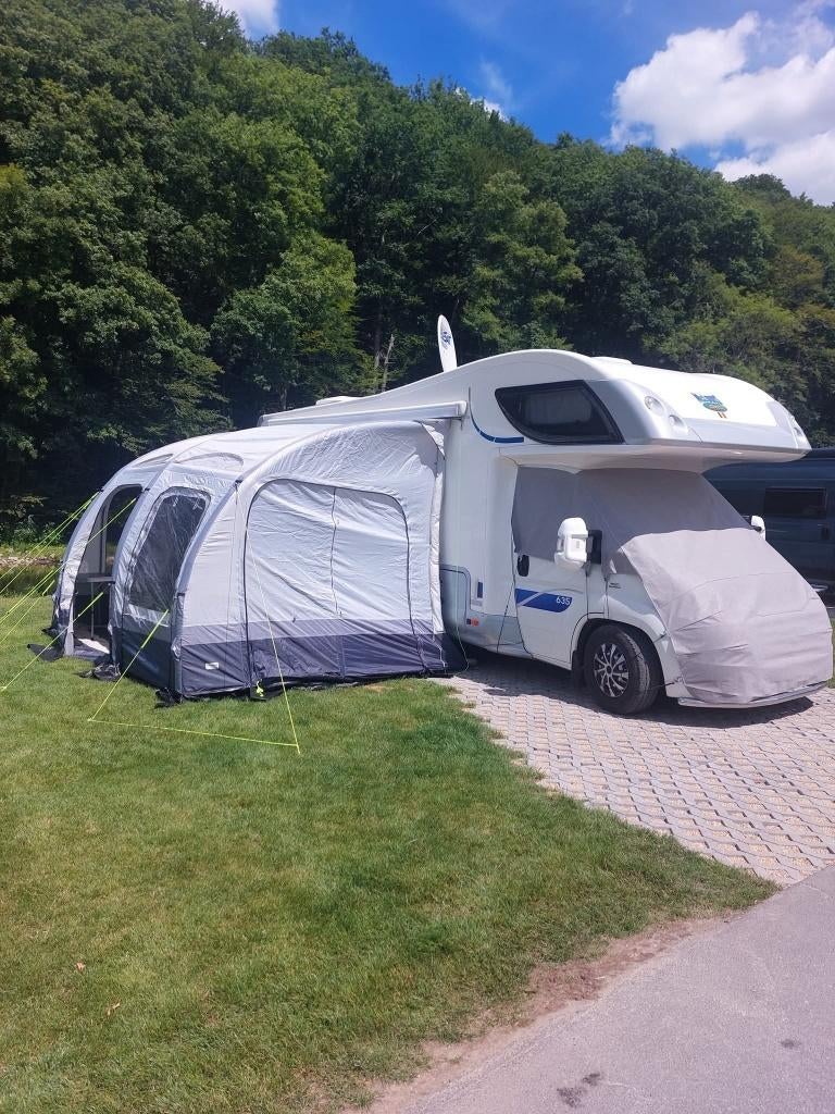 Voortent mobilhome Marina Air High 390, Caravans en Kamperen, Voortenten en Luifels, Zo goed als nieuw, Overige merken, Ophalen of Verzenden