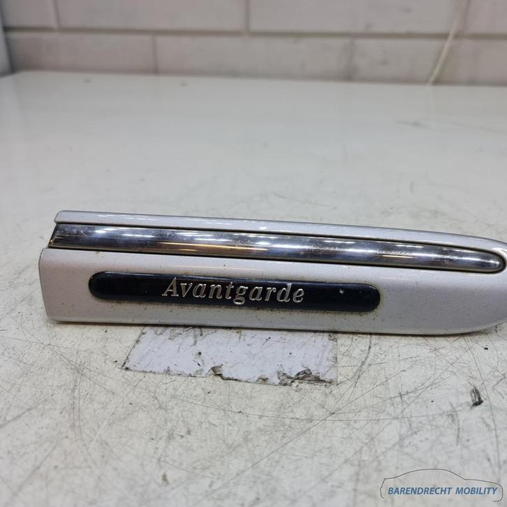 Moulure d corative Mercedes W203 S203 classe C bande de pare, Autos : Pièces & Accessoires, Carrosserie & Tôlerie, Mercedes-Benz