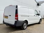 Mercedes-Benz Vito 114 CDI 1.9 CDI Automaat L2H1 Trekhaak Cl, Auto's, Gebruikt, Zwart, 4 cilinders, 136 pk