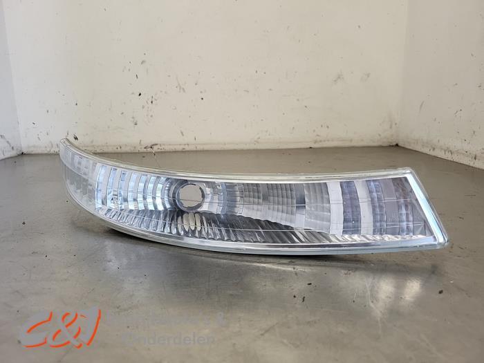 Richtingaanwijzer rechts van een Nissan Primastar, Gebruikt, -, -, Ophalen of Verzenden