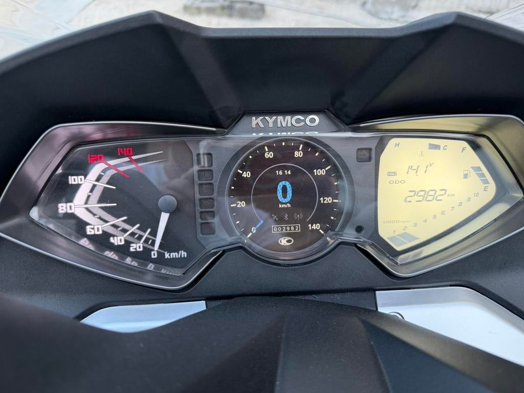 Kymco downtown 125i 2023 avec 2999 km, Motos, Enlèvement, L