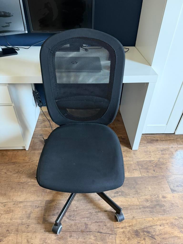 Bureaustoel ikea, Huis en Inrichting, Bureaustoelen, Ophalen, Gebruikt, Zwart, Bureaustoel