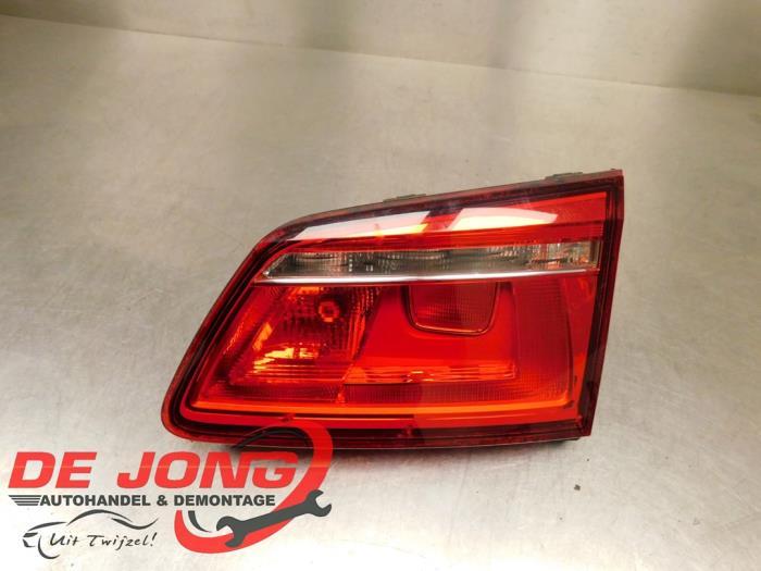 Feu arrière droit d'un Volkswagen Golf Sportsvan, Autos : Pièces & Accessoires, Éclairage, Volkswagen, Utilisé, 3 mois de garantie
