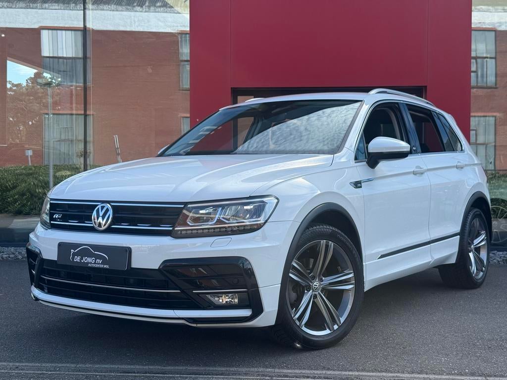 Volkswagen Tiguan R-Line Benzine/Line/Acc/Dab/Pdc/Navi/Led, Automaat, 4 cilinders, Wit, Bedrijf