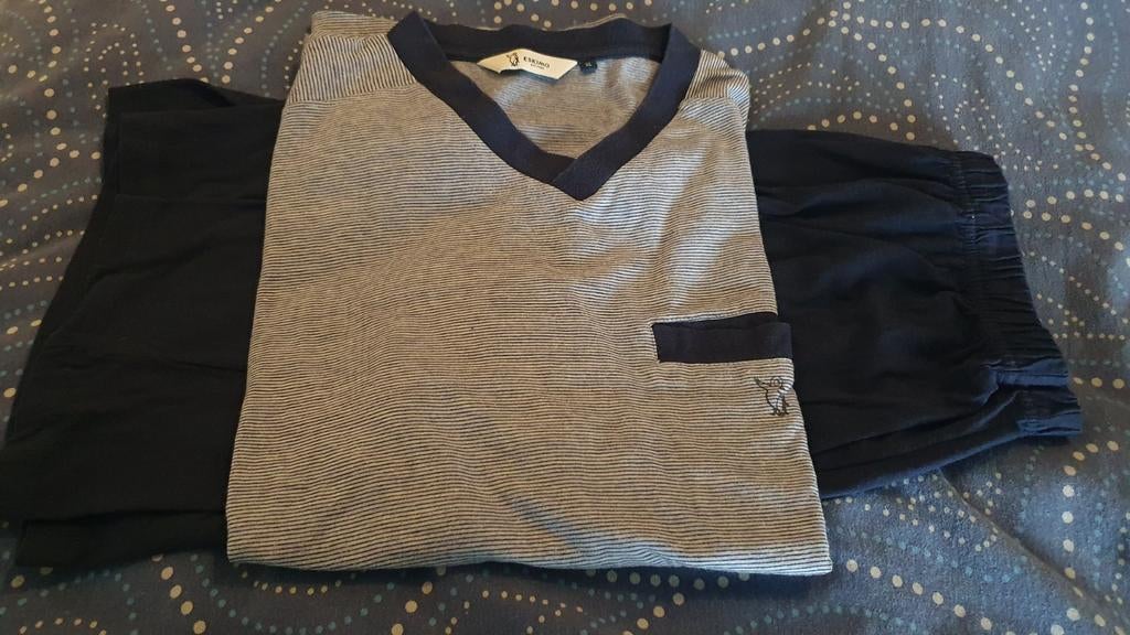 3570 Alken. 4 Herenpyama's. Mt XL., Kleding | Heren, Pyjama's, Ophalen