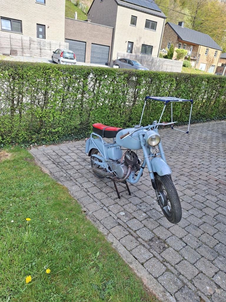 Isomoto, Vélos & Vélomoteurs, Enlèvement ou Envoi