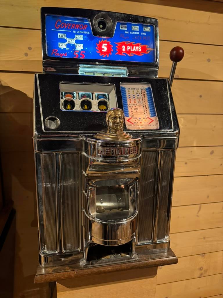 Jackpot Jennings Governor, Ophalen, Gebruikt