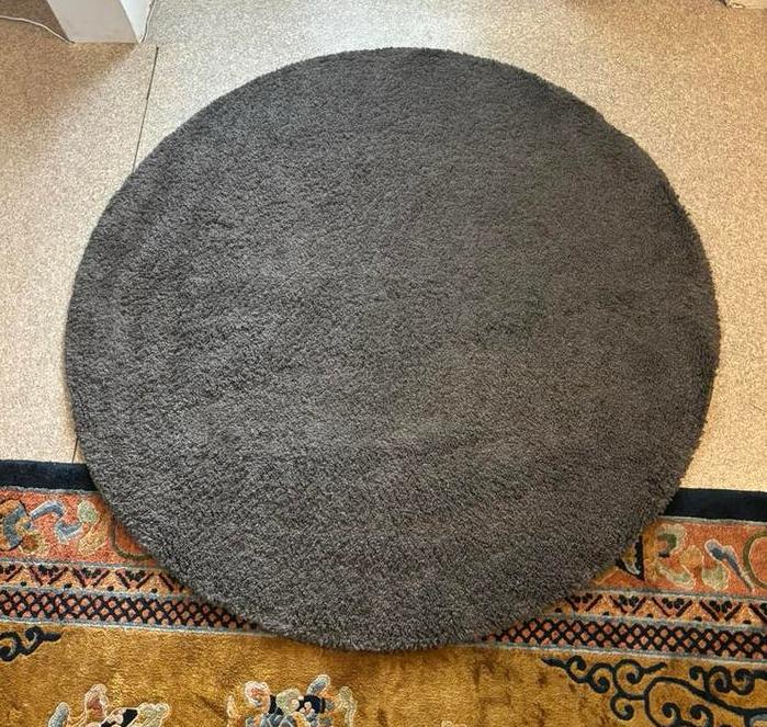 Rond IKEA tapijt grijs – zacht & modern (130 cm), Ophalen, Zo goed als nieuw, Grijs, Rond
