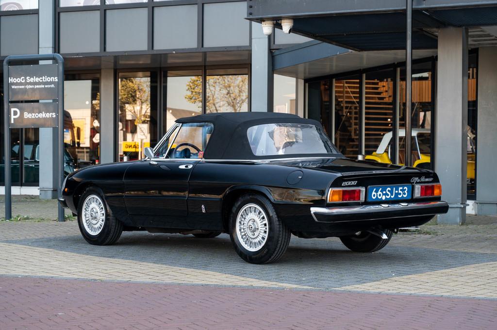 Alfa Romeo Spider 2.0 Veloce Coda Tronca (bj 1978), Auto's, 93 kW, Cabriolet, Leder, 2 zetels