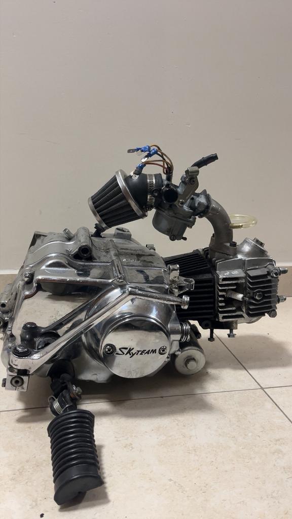 Dax/monkey 50cc blok, Fietsen en Brommers, Brommeronderdelen | Algemeen, Zo goed als nieuw, Overige typen, Ophalen