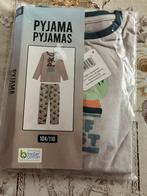 Nieuwe Pyjama ' Surf Coast ' Maat 104 / 110, Kinderen en Baby's, Kinderkleding | Maat 104, Ophalen of Verzenden, Nieuw, Nacht- of Onderkleding