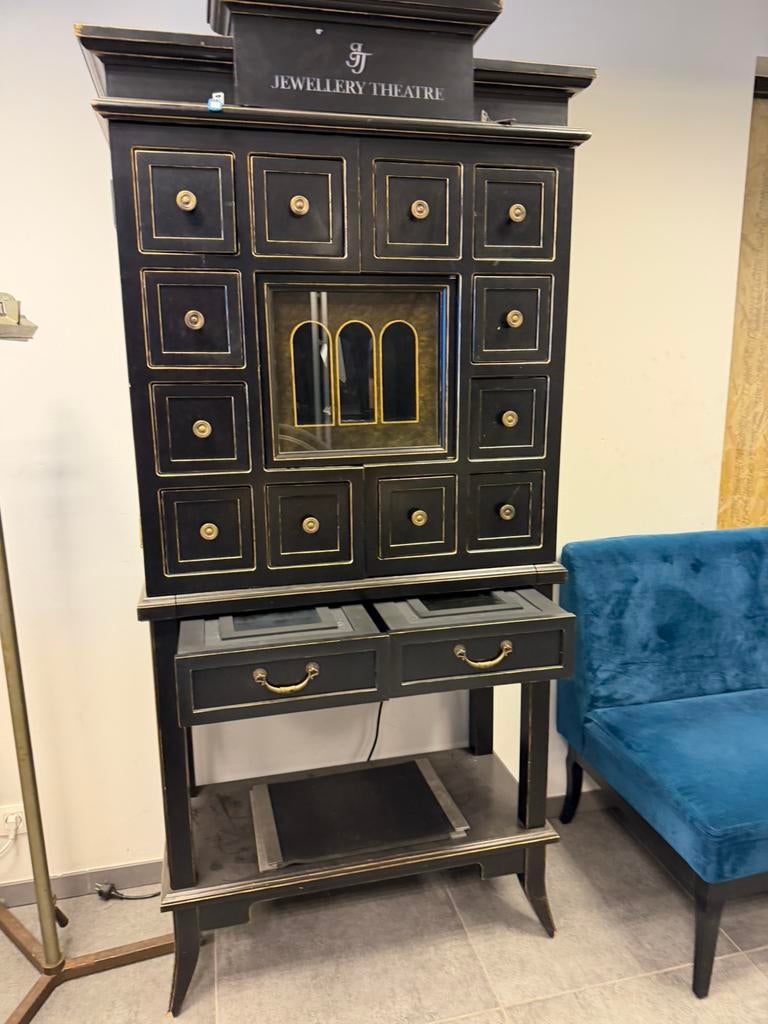 Unieke kast, Antiek en Kunst, Ophalen