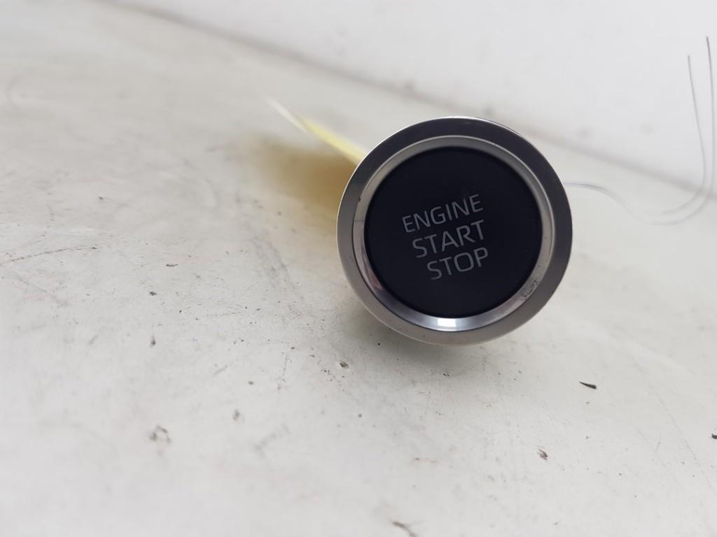 COMMUTATEUR START/STOP Toyota Yaris Cross (PB1 / PJ1), Utilisé, Toyota