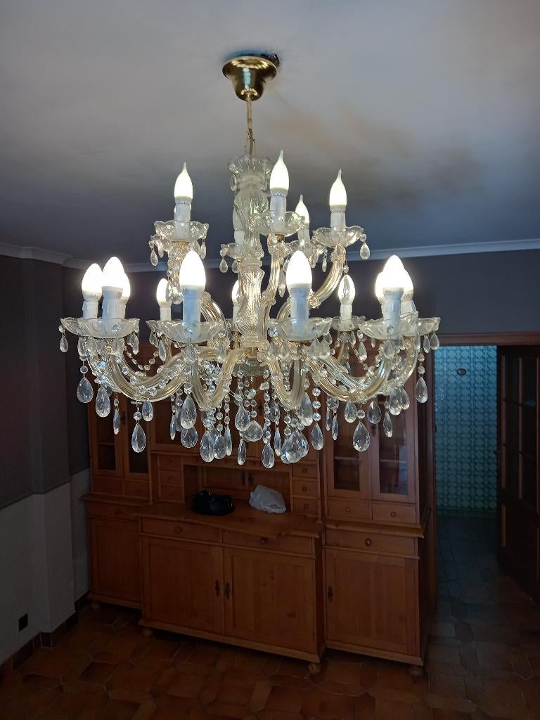 Zeer mooie kroonluchter, Ophalen