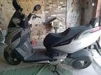 Scooter Kymco D-DINK 300, Vélos & Vélomoteurs, Scooters | Kymco, Autres modèles, Enlèvement, Utilisé, Essence