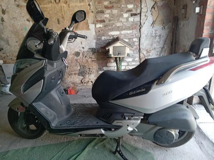 Scooter Kymco D-DINK 300, Vélos & Vélomoteurs, Scooters | Kymco, Utilisé, Autres modèles, Essence, Enlèvement