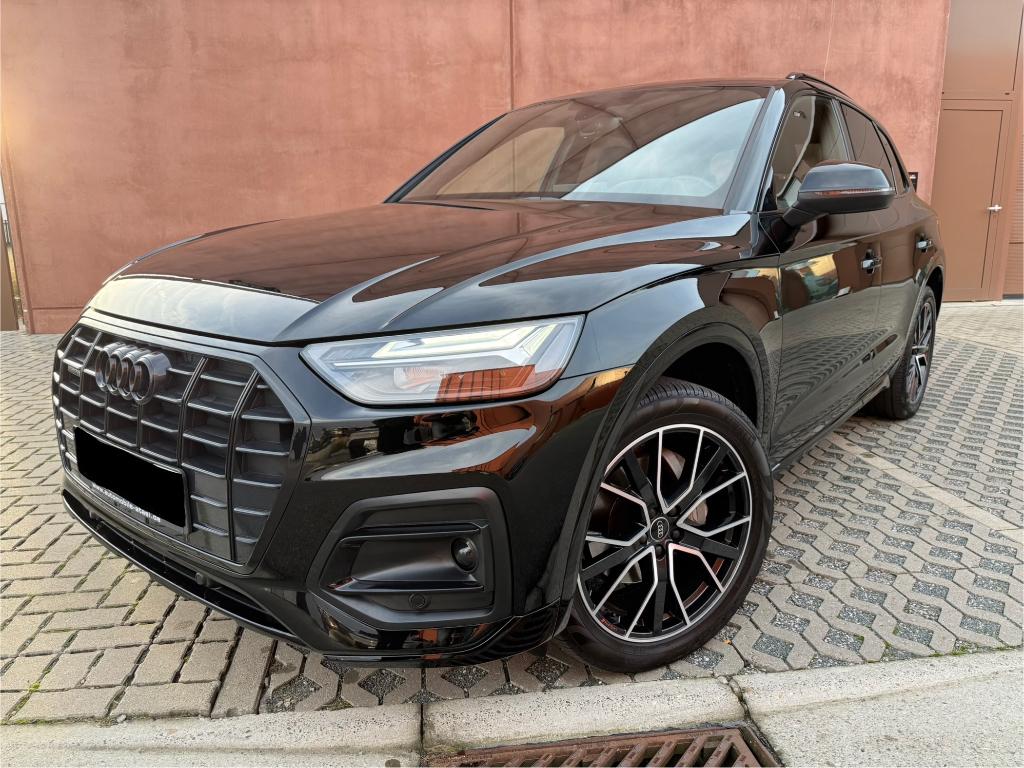 Audi Q5 40TFSI  S line | Full Black | Camera | Trekhaak, Auto's, Audi, Particulier, Q5, 4x4, ABS, Achteruitrijcamera, Adaptieve lichten