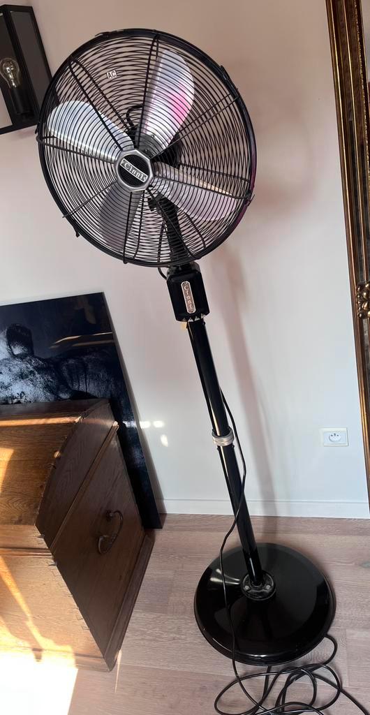 Ventilateur sur pied CINNI industriel vintage/rétro, Electroménager, Ventilateurs, Utilisé, Ventilateur de trépied, Enlèvement