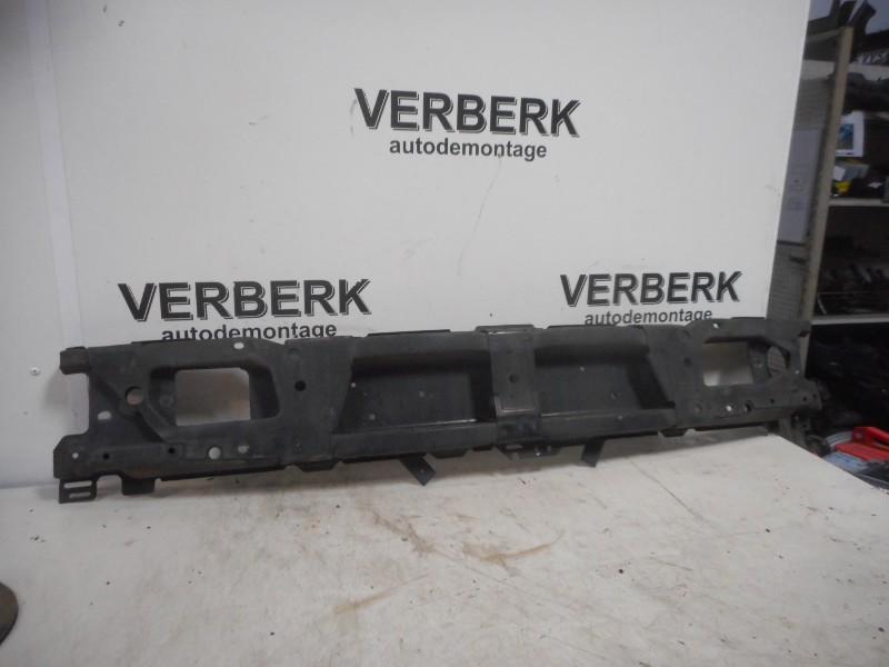 RENFORT PARE CHOC AVANT (TRAVERSE) Golf III (1H1), Autos : Pièces & Accessoires, Utilisé, Volkswagen