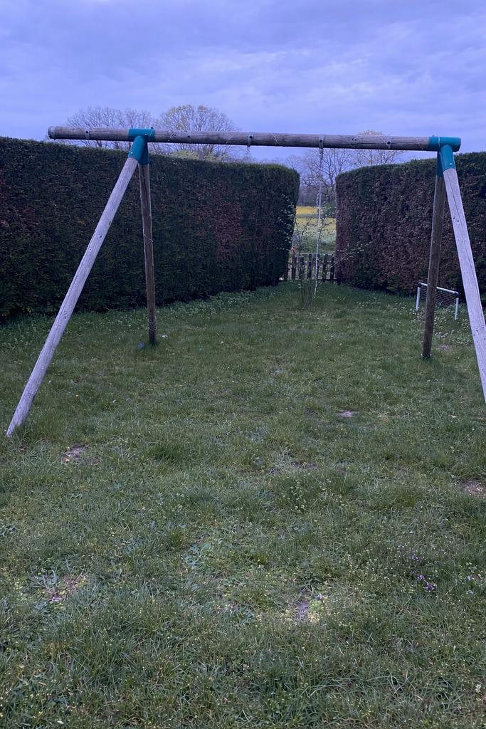 Schommel evt met accessoires, Kinderen en Baby's, Speelgoed | Buiten | Speeltoestellen, Zo goed als nieuw, Klimtouw, Ophalen