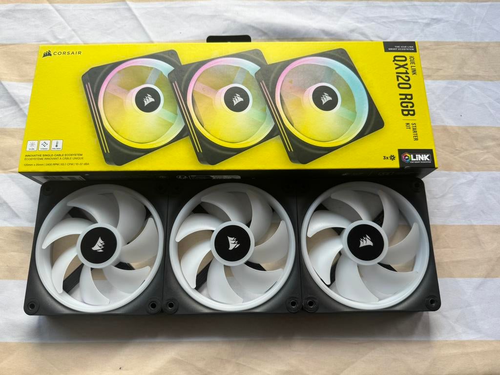 Corsair iCUE Link QX120 RGB Starter Kit, Computers en Software, Computerkoelers, Ophalen of Verzenden, Gebruikt, Luchtkoeling