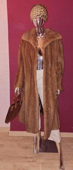 Magnifique Manteau Long en Fourrure Véritable – Maison Amand, Ophalen, Bruin