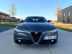 Alfa Romeo Giulia 2.2 JTD 2017 Automaat – Q4 Look, Auto's, Alfa Romeo, Automaat, Euro 6, 5 deurs, Zilver of Grijs