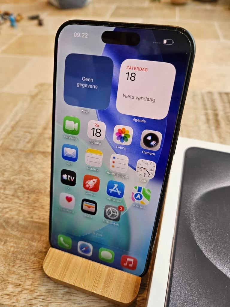 iPhone 15 Pro Max 256 Go, parfait état, avec accessoires, 256 GB, Enlèvement ou Envoi, IPhone 15 Pro Max, Comme neuf